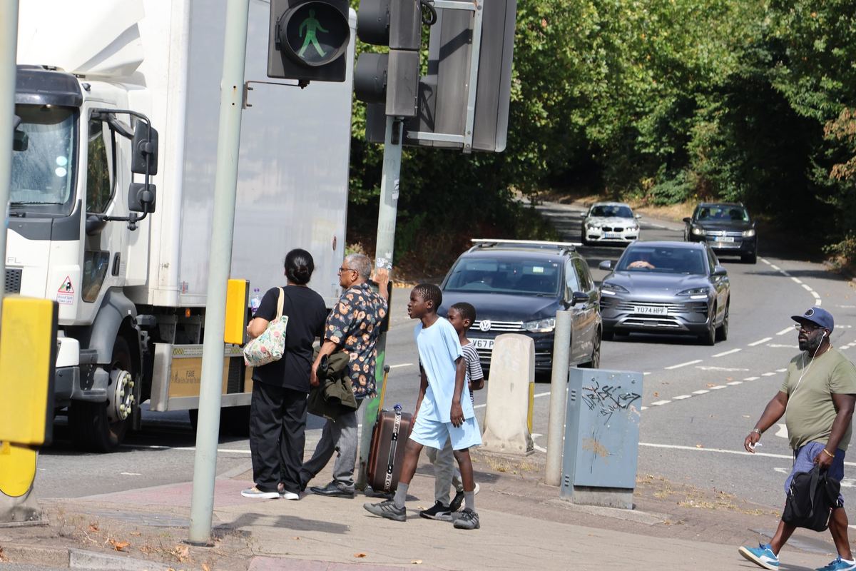 Gathering at the Crossing, Bristol