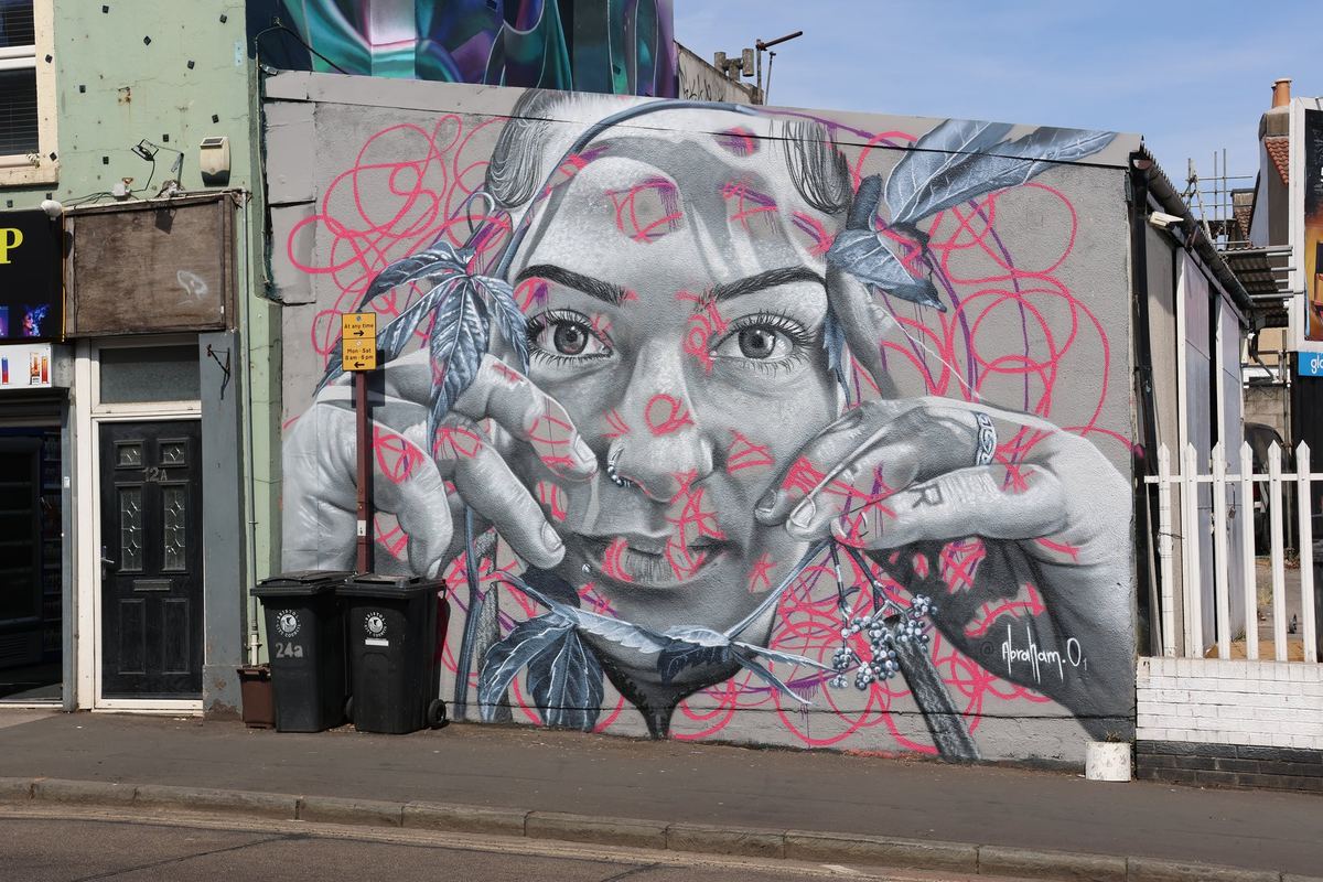 Photograph by Abraham.O, 4 West St, Bedminster, Bristol BS3 3NB