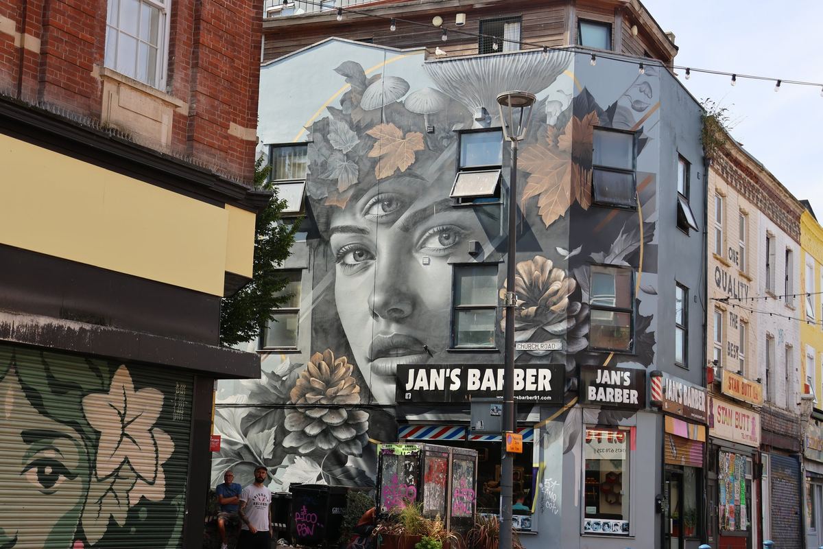 Photograph by @mister_copy, 135 East Street, Bedminster, Bristol